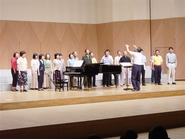 �A���B��̐E��̕��B�����d�͍����c�ł��B